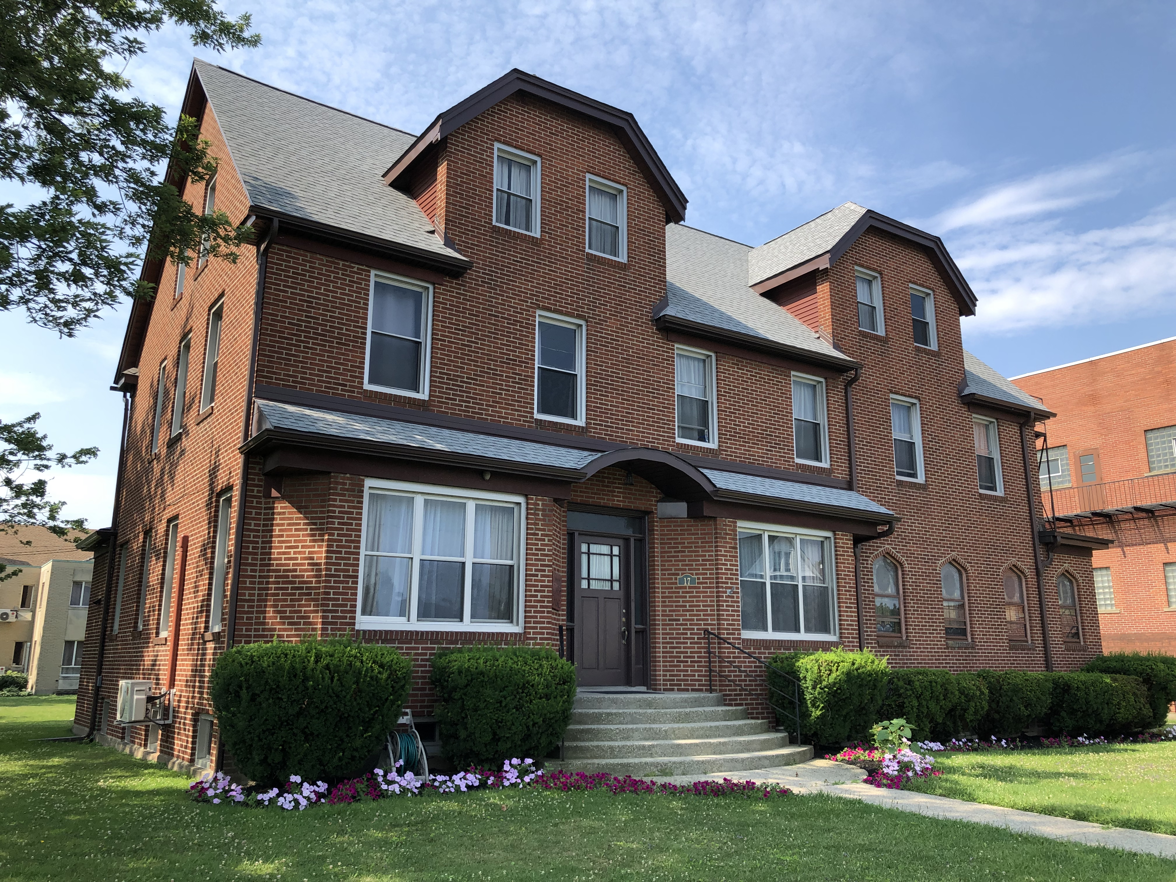 The Sloan Comfort Care Home, a welcoming residence in Sloan, NY.